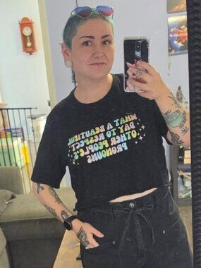 Meet your Posher, Ashley